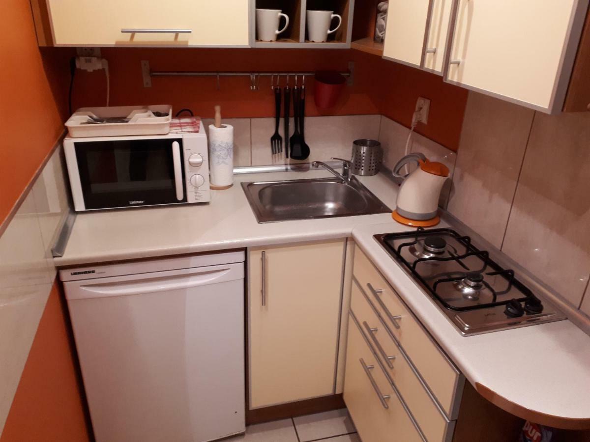 Apartamenty Varsovie Zelazna Экстерьер фото