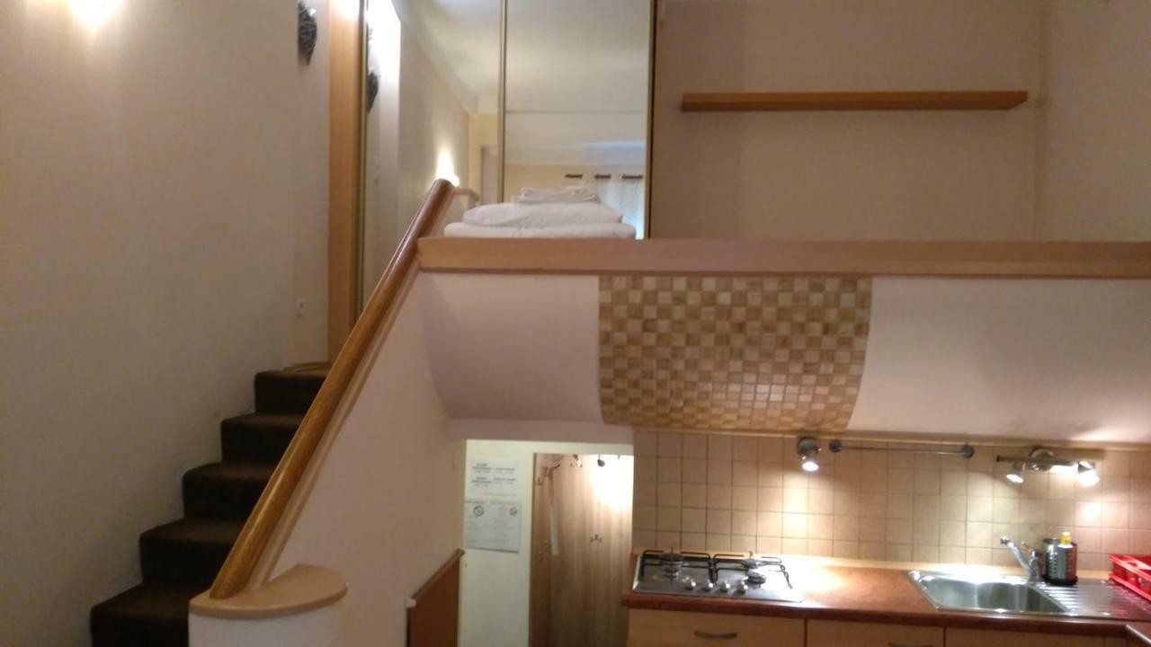Apartamenty Varsovie Zelazna Экстерьер фото