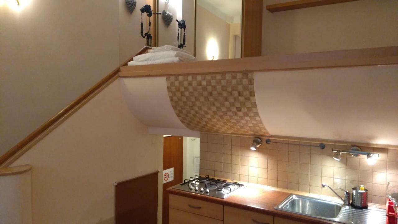 Apartamenty Varsovie Zelazna Экстерьер фото